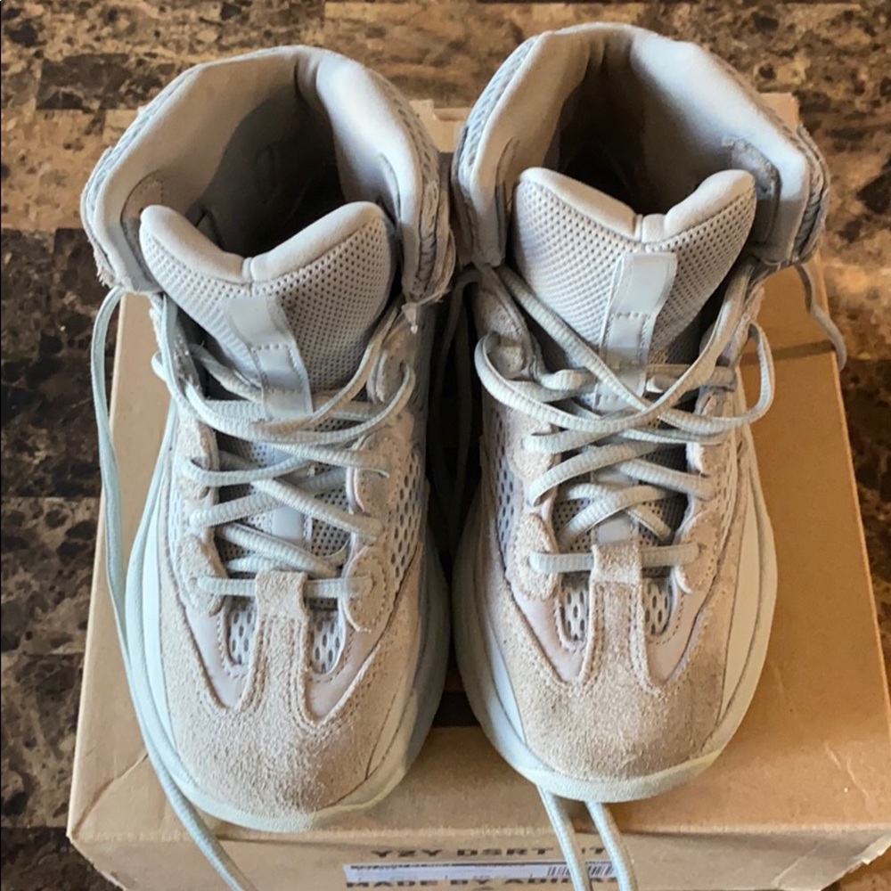 Yeezy boots/sneakers